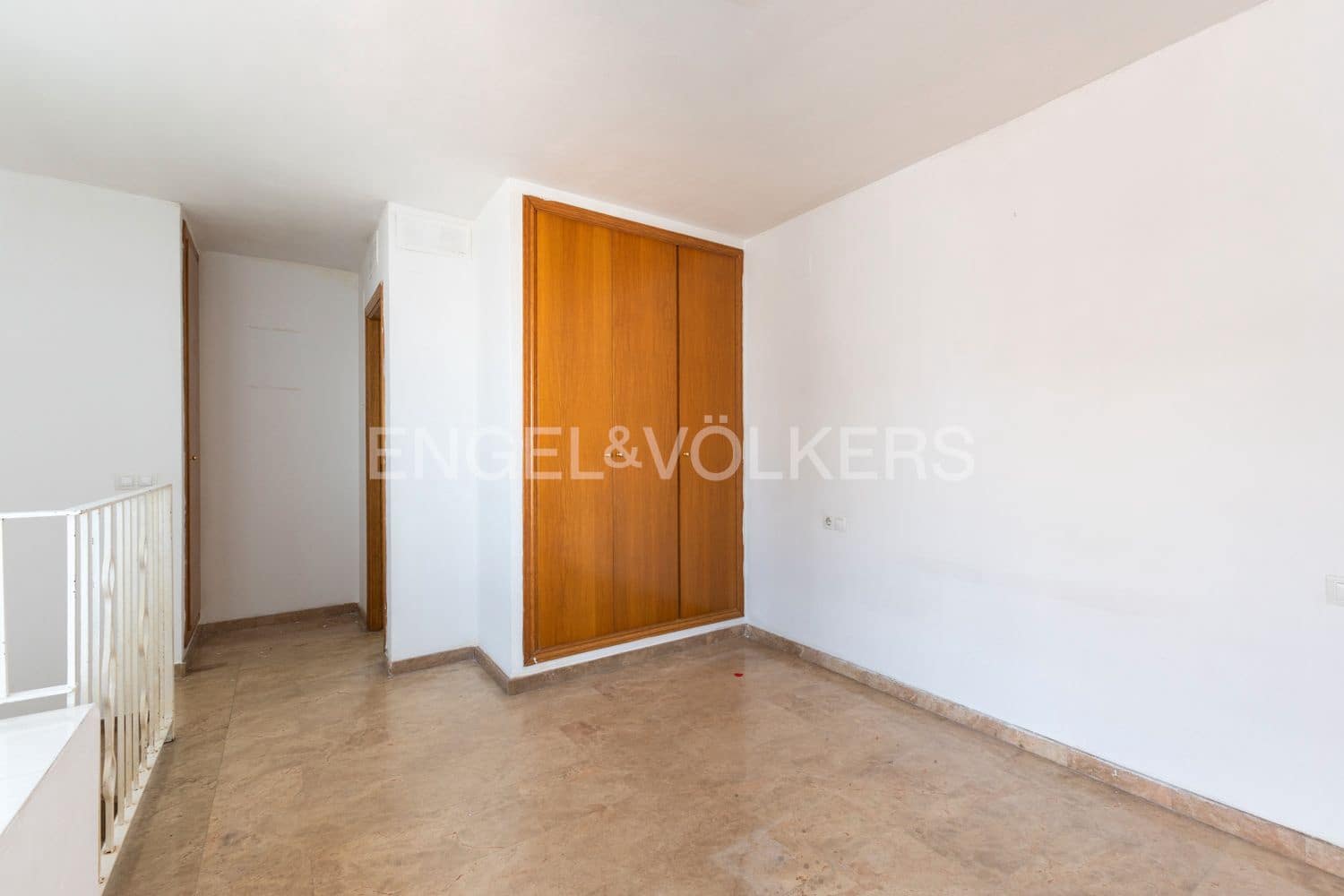 2 slaapkamer Flat te koop in Valencia stad - € 329.000 (Ref: 9152814)