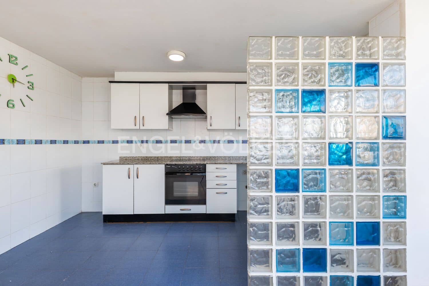 2 slaapkamer Flat te koop in Valencia stad - € 329.000 (Ref: 9152814)