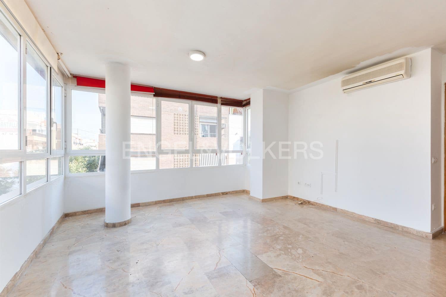 2 slaapkamer Flat te koop in Valencia stad - € 329.000 (Ref: 9152814)