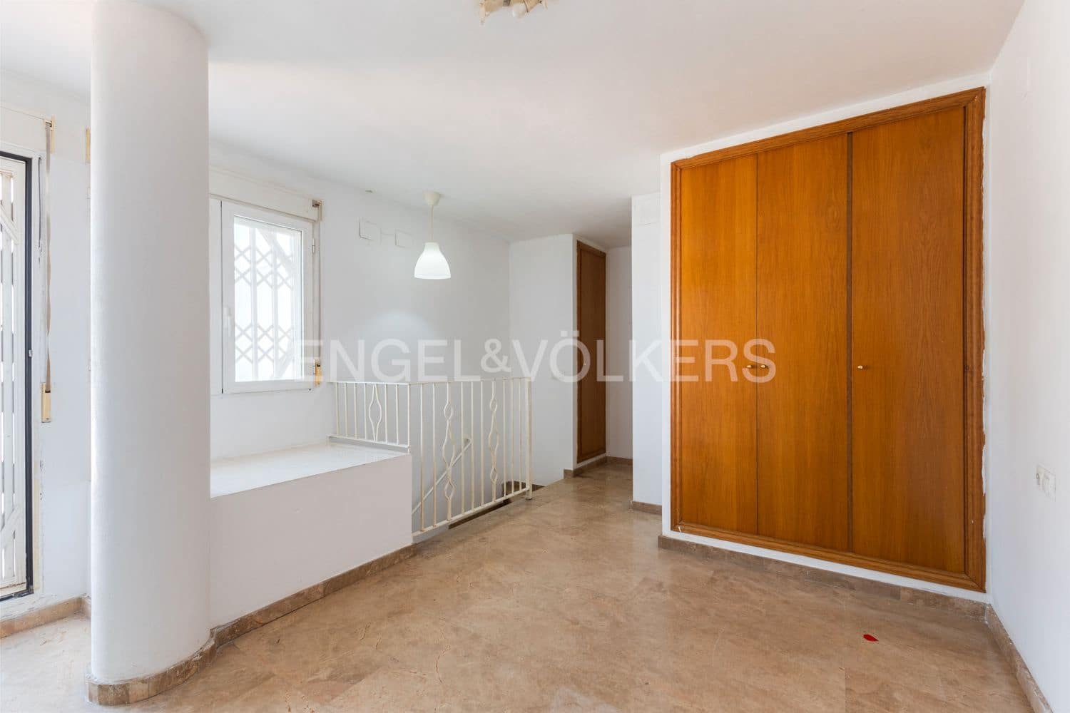 2 slaapkamer Flat te koop in Valencia stad - € 329.000 (Ref: 9152814)