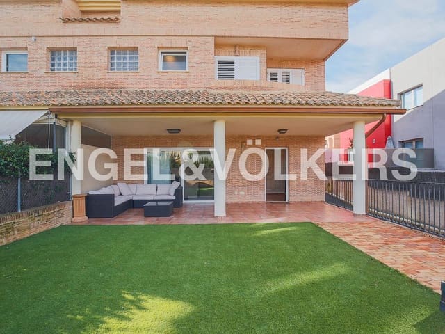 3 soveværelse Semi-Rækkehus til leje i Torrent med swimmingpool garage - € 2.500 (Ref: 9152822)
