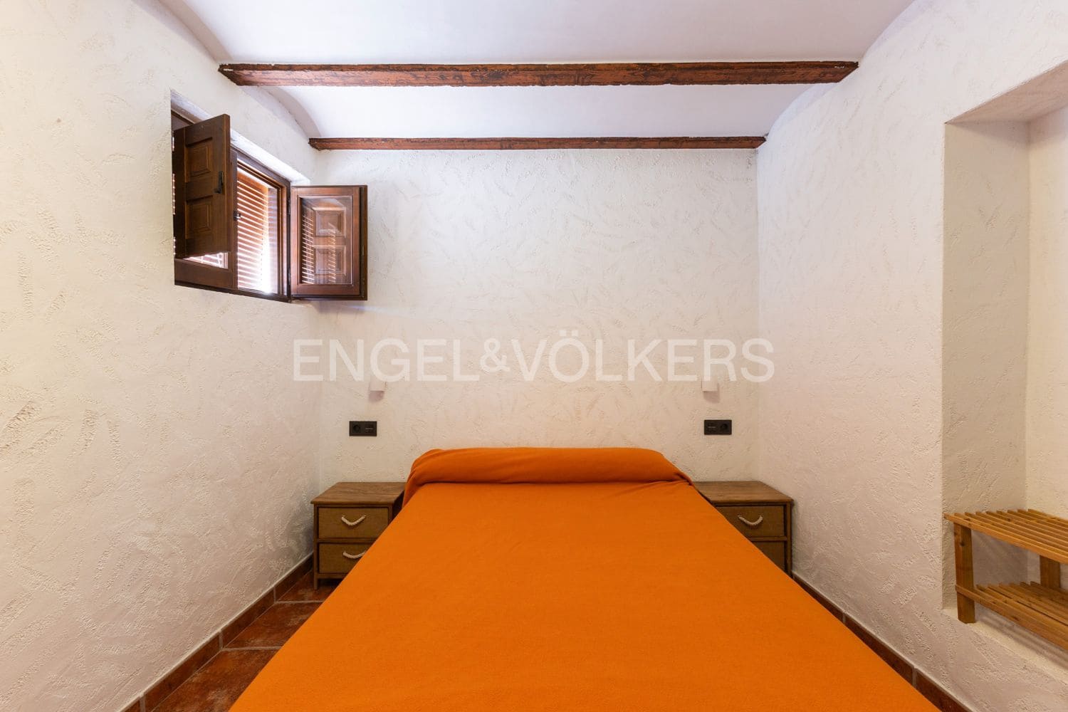 8 bedroom Finca/Country House for sale in Vilafames - € 463,000 (Ref: 9153185)