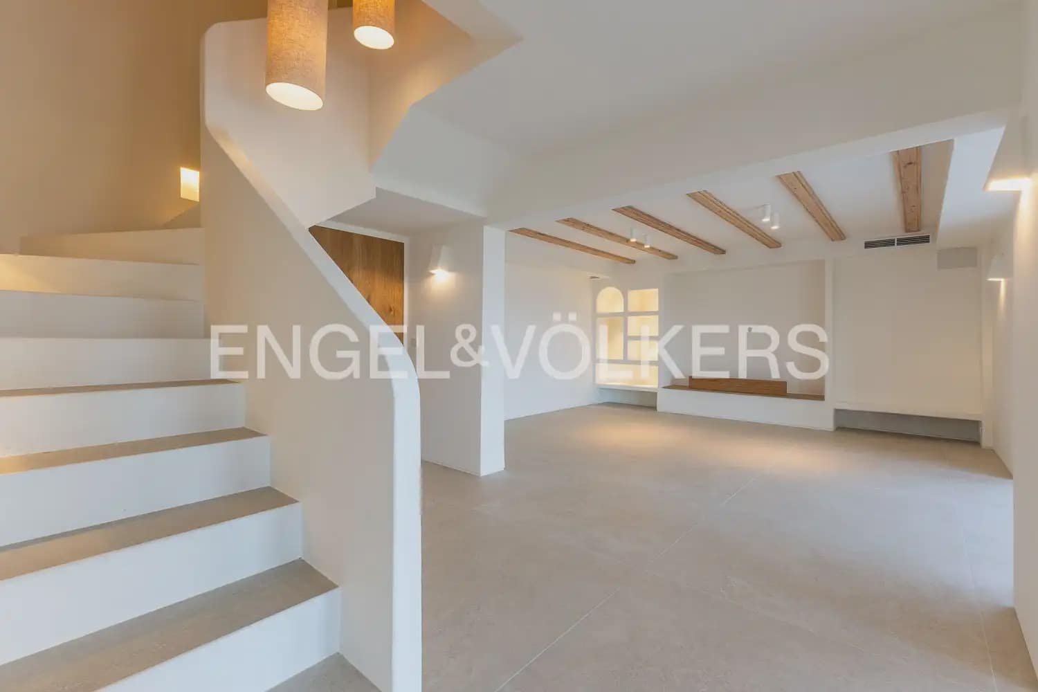 4 soverom Villa til salgs i Javea / Xabia med svømmebasseng garasje - € 2 750 000 (Ref: 9158855)