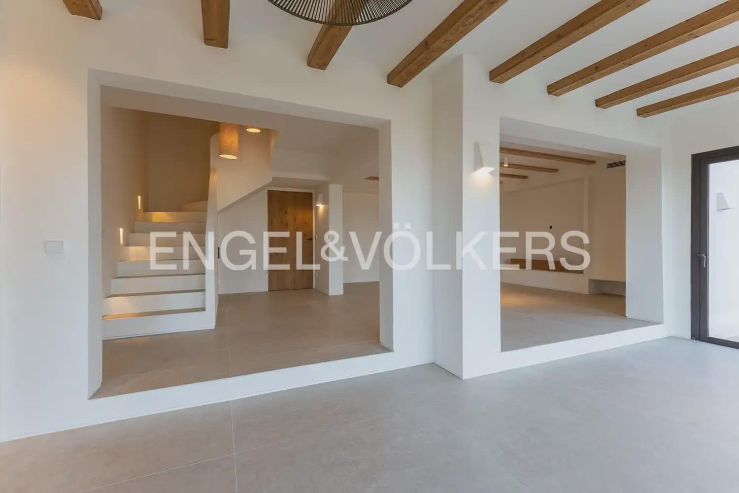 4 soverom Villa til salgs i Javea / Xabia med svømmebasseng garasje - € 2 750 000 (Ref: 9158855)