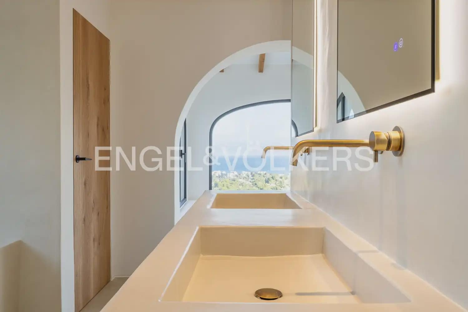 4 soverom Villa til salgs i Javea / Xabia med svømmebasseng garasje - € 2 750 000 (Ref: 9158855)