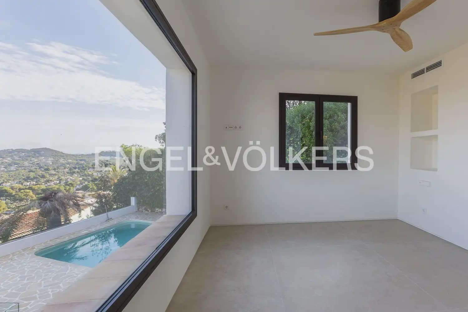 4 soverom Villa til salgs i Javea / Xabia med svømmebasseng garasje - € 2 750 000 (Ref: 9158855)