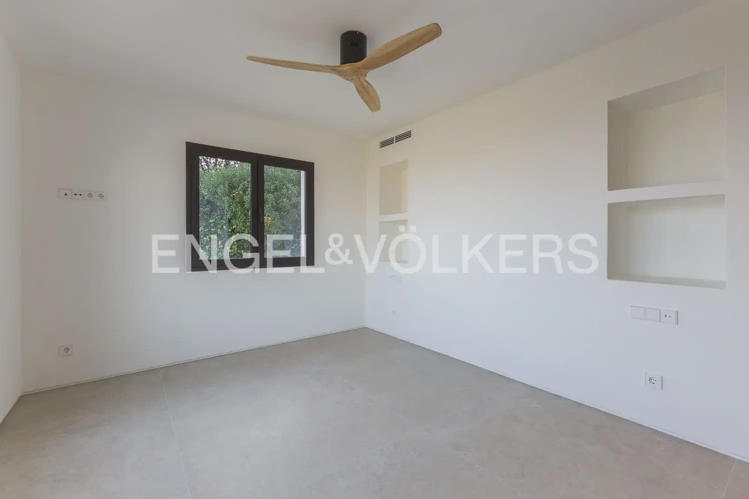4 soverom Villa til salgs i Javea / Xabia med svømmebasseng garasje - € 2 750 000 (Ref: 9158855)