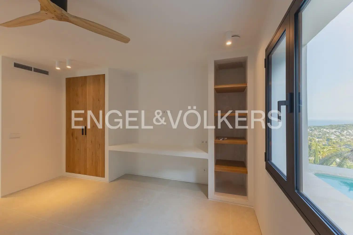 4 soverom Villa til salgs i Javea / Xabia med svømmebasseng garasje - € 2 750 000 (Ref: 9158855)