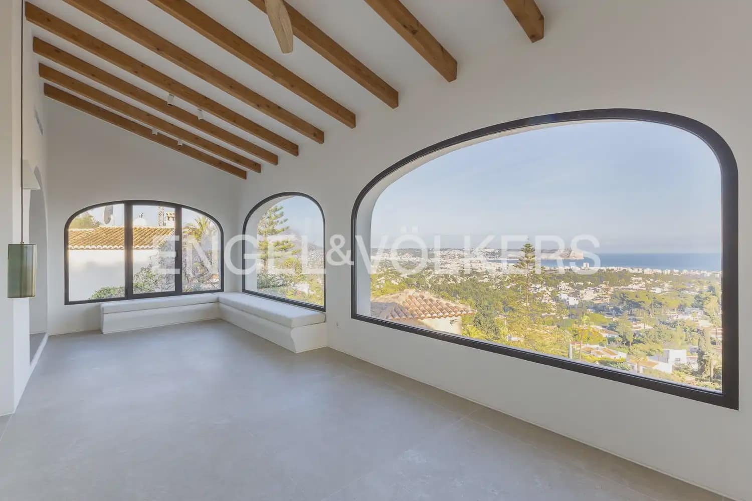 4 soverom Villa til salgs i Javea / Xabia med svømmebasseng garasje - € 2 750 000 (Ref: 9158855)
