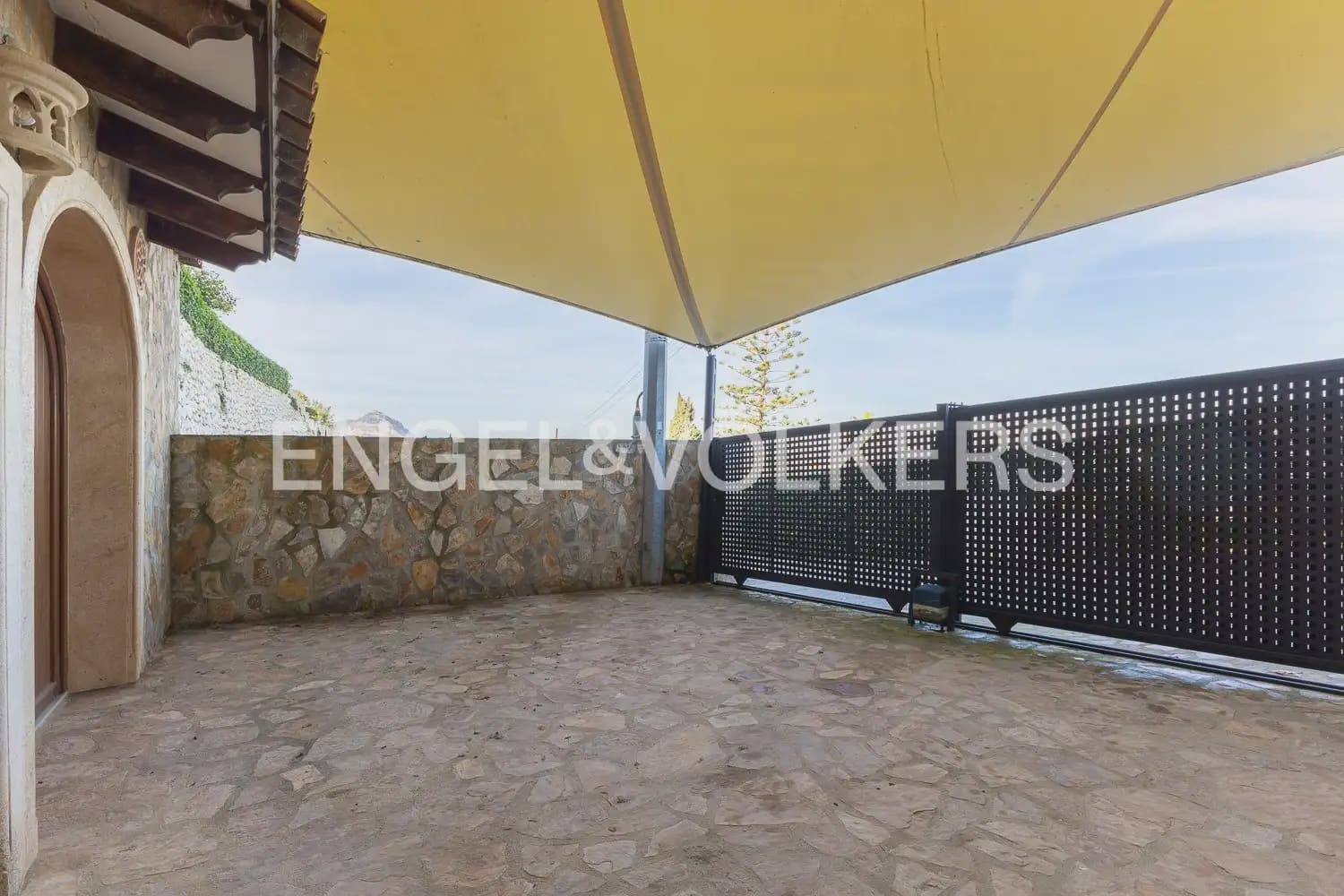 4 soverom Villa til salgs i Javea / Xabia med svømmebasseng garasje - € 2 750 000 (Ref: 9158855)
