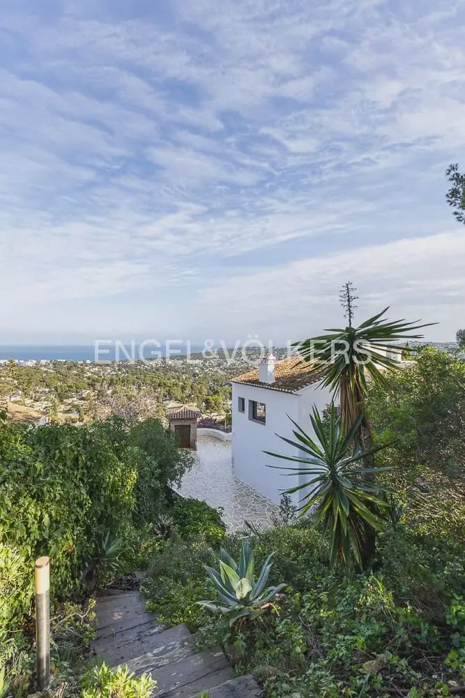 4 soverom Villa til salgs i Javea / Xabia med svømmebasseng garasje - € 2 750 000 (Ref: 9158855)