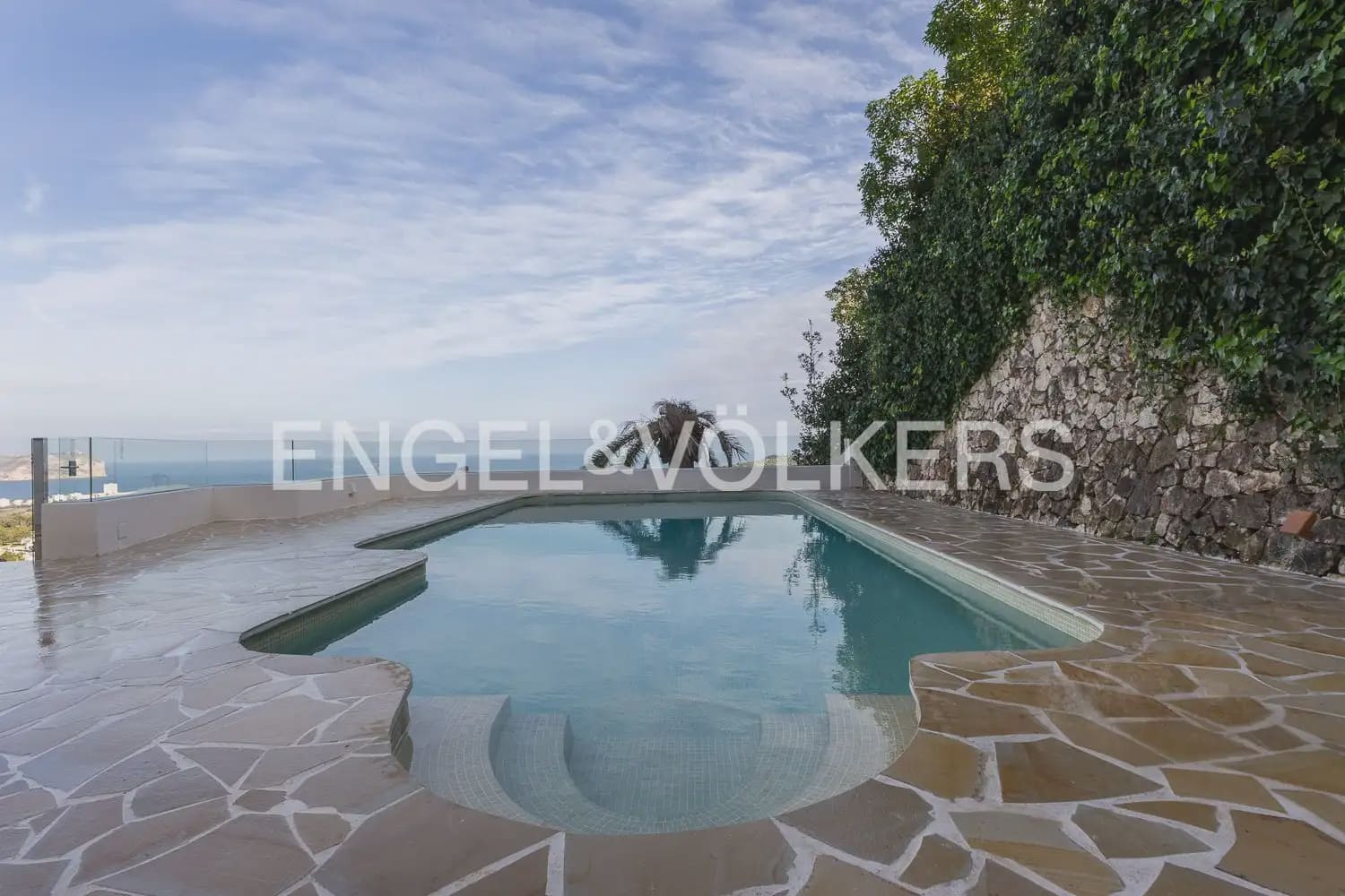 4 soverom Villa til salgs i Javea / Xabia med svømmebasseng garasje - € 2 750 000 (Ref: 9158855)