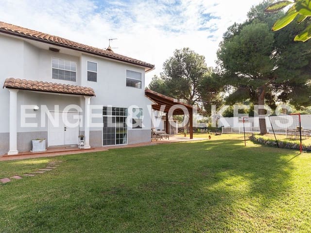 5 Zimmer Villa zu vermieten in Serra mit Pool Garage - 4.000 € (Ref: 9160081)