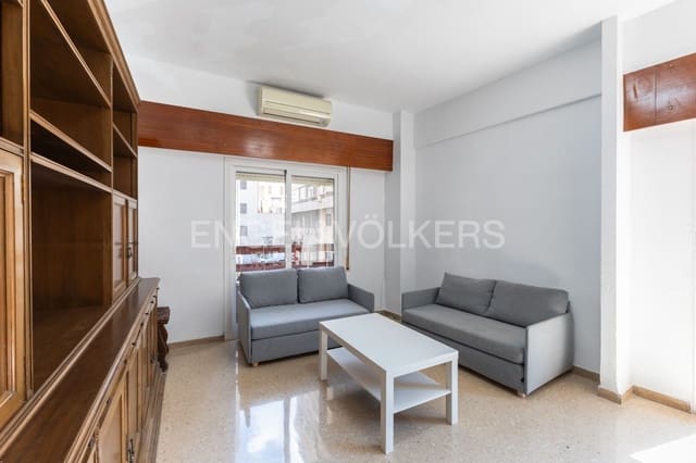 Apartamento de 4 habitaciones en El Carme, València ciudad en alquiler - 1.800 € (Ref: 9160084)