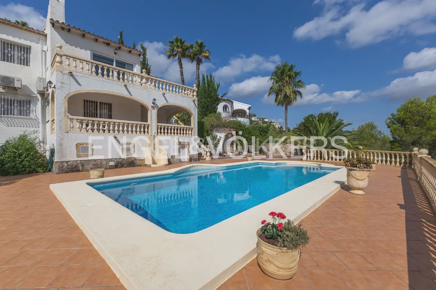 4 Zimmer Villa zu verkaufen in Pedreguer - 795.000 € (Ref: 9160273)