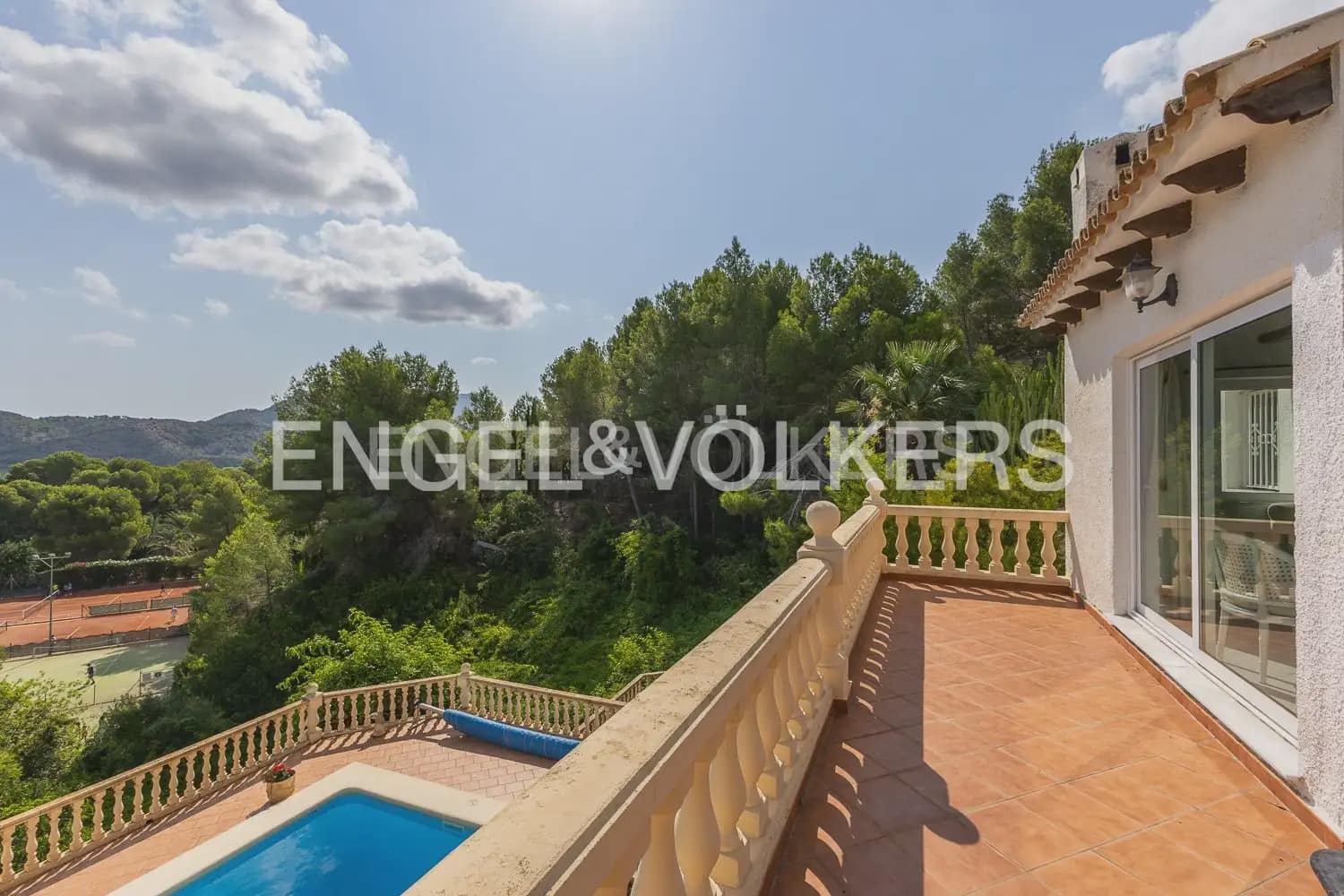 4 Zimmer Villa zu verkaufen in Pedreguer - 795.000 € (Ref: 9160273)