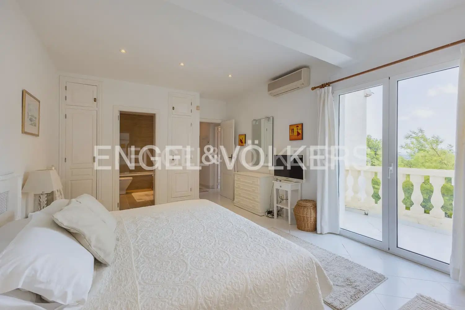 4 Zimmer Villa zu verkaufen in Pedreguer - 795.000 € (Ref: 9160273)