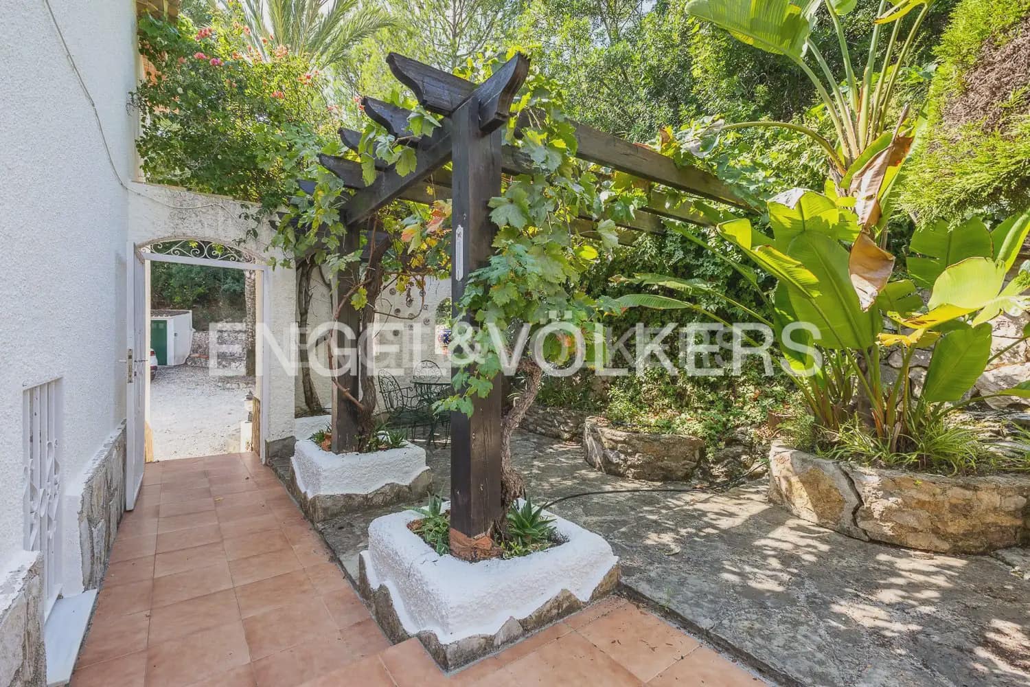 4 Zimmer Villa zu verkaufen in Pedreguer - 795.000 € (Ref: 9160273)