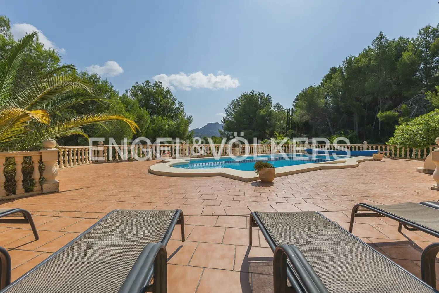 4 Zimmer Villa zu verkaufen in Pedreguer - 795.000 € (Ref: 9160273)