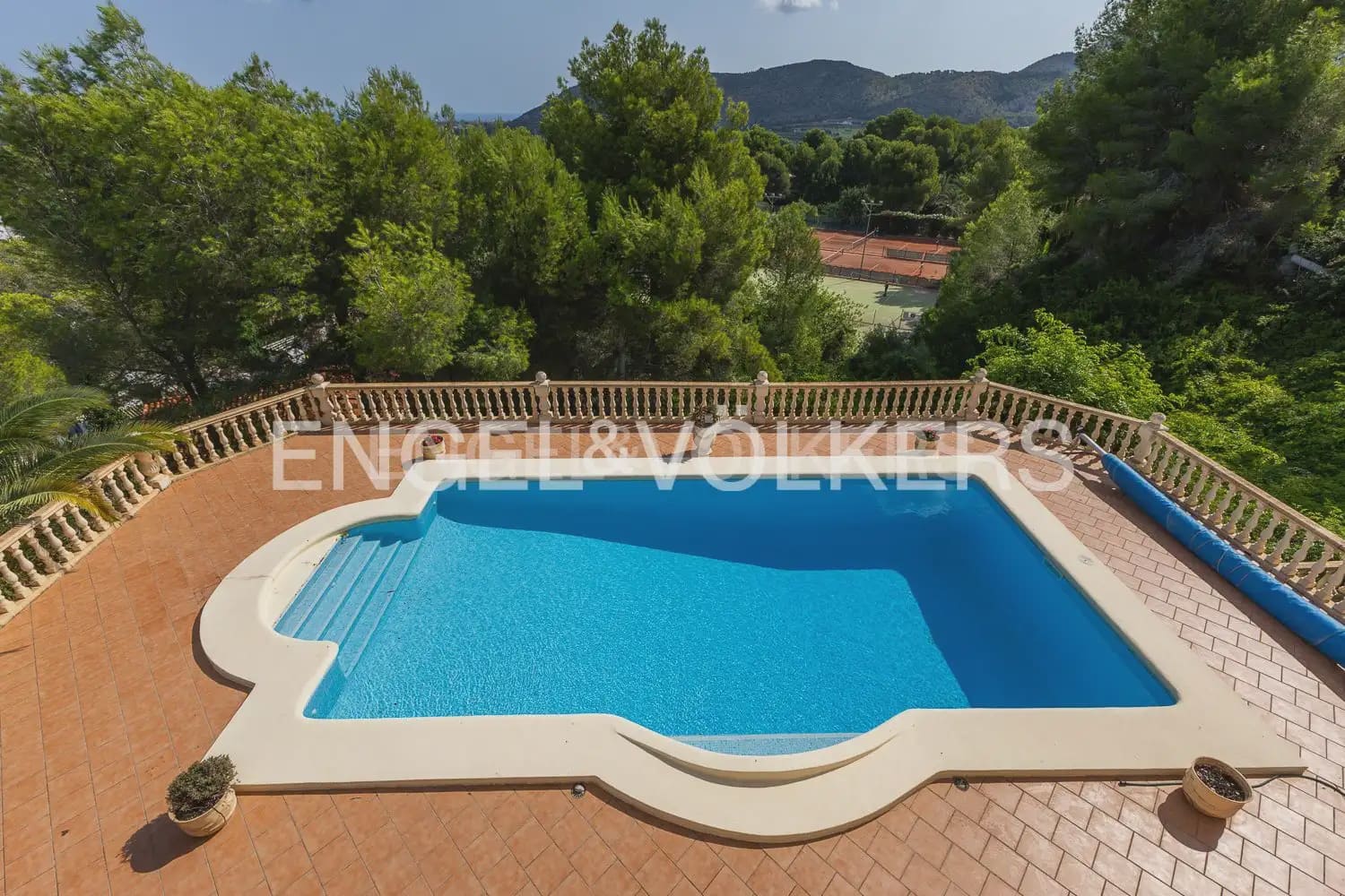 4 Zimmer Villa zu verkaufen in Pedreguer - 795.000 € (Ref: 9160273)