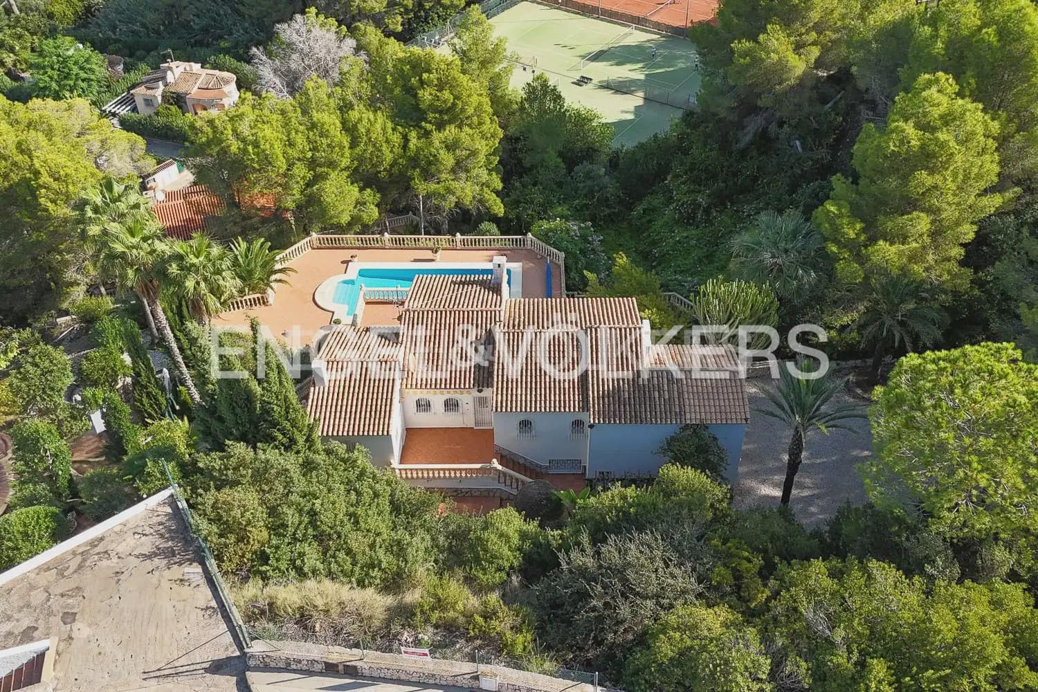4 Zimmer Villa zu verkaufen in Pedreguer - 795.000 € (Ref: 9160273)