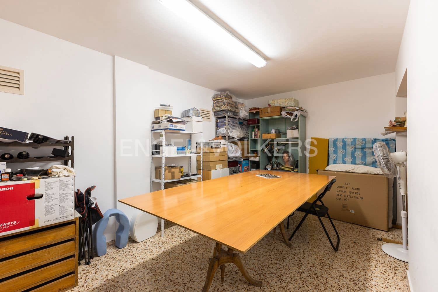 7 makuuhuone Huvila myytävänä paikassa Alzira mukana 
autotalli - 342 000 € (Ref: 9167507)