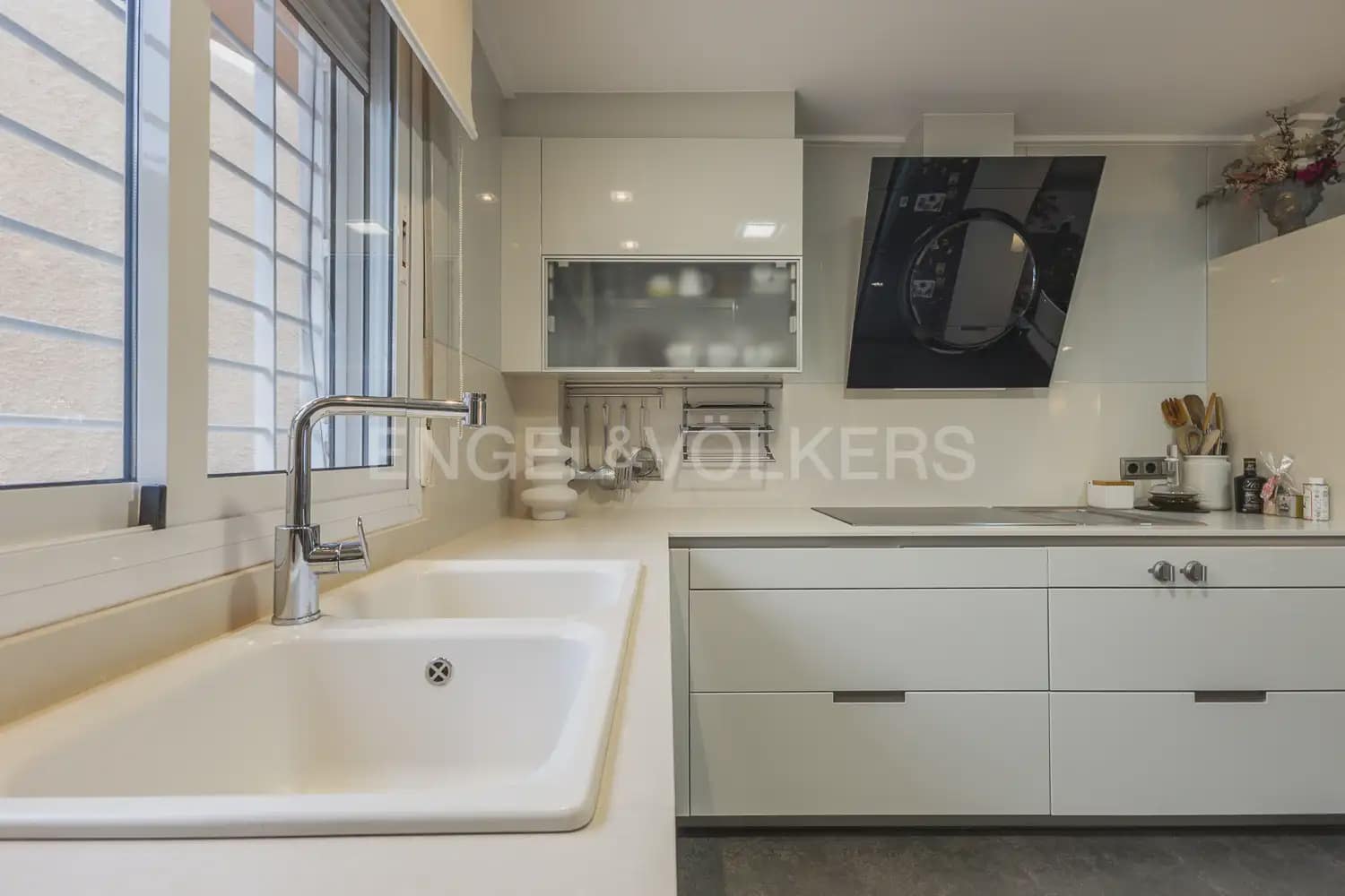 4 Zimmer Villa zu verkaufen in Gandia mit Garage - 370.000 € (Ref: 9175597)
