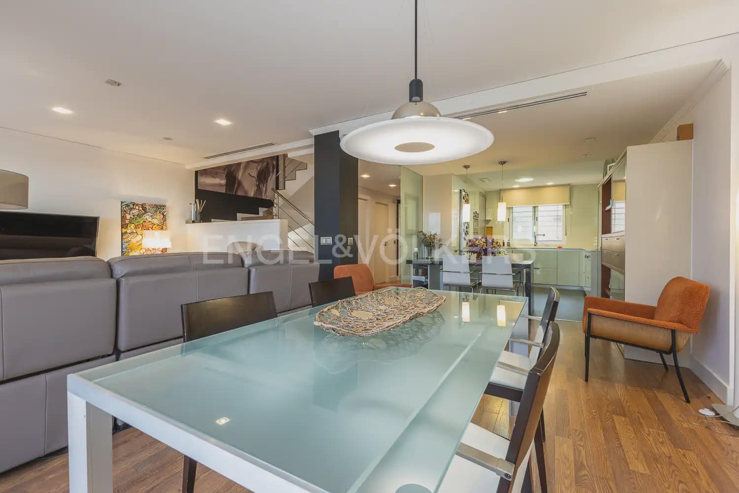 4 Zimmer Villa zu verkaufen in Gandia mit Garage - 370.000 € (Ref: 9175597)