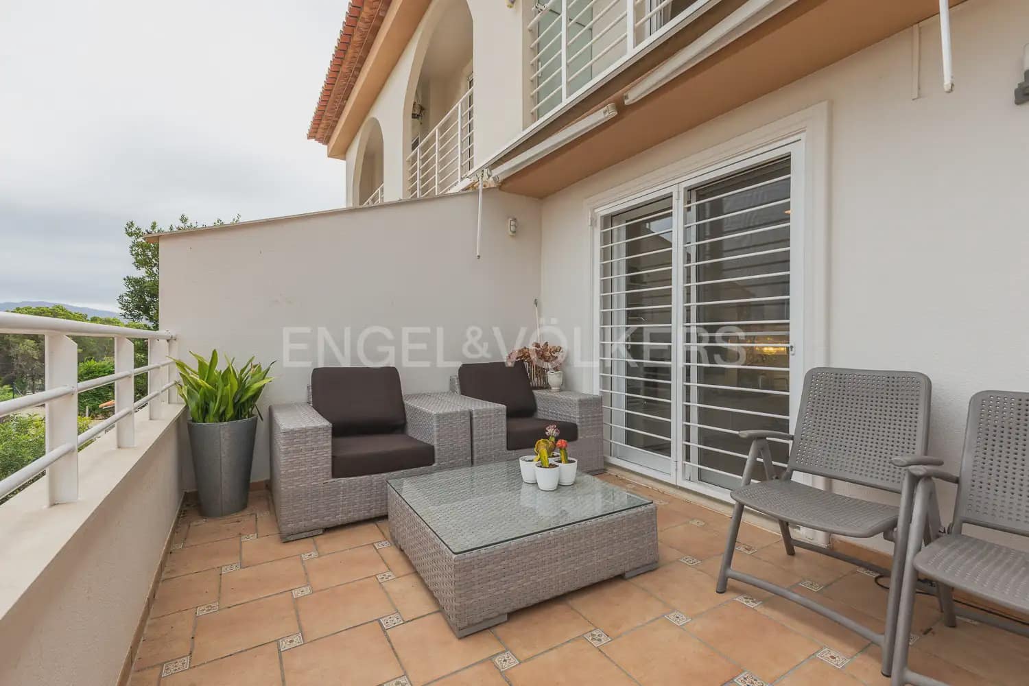 4 Zimmer Villa zu verkaufen in Gandia mit Garage - 370.000 € (Ref: 9175597)
