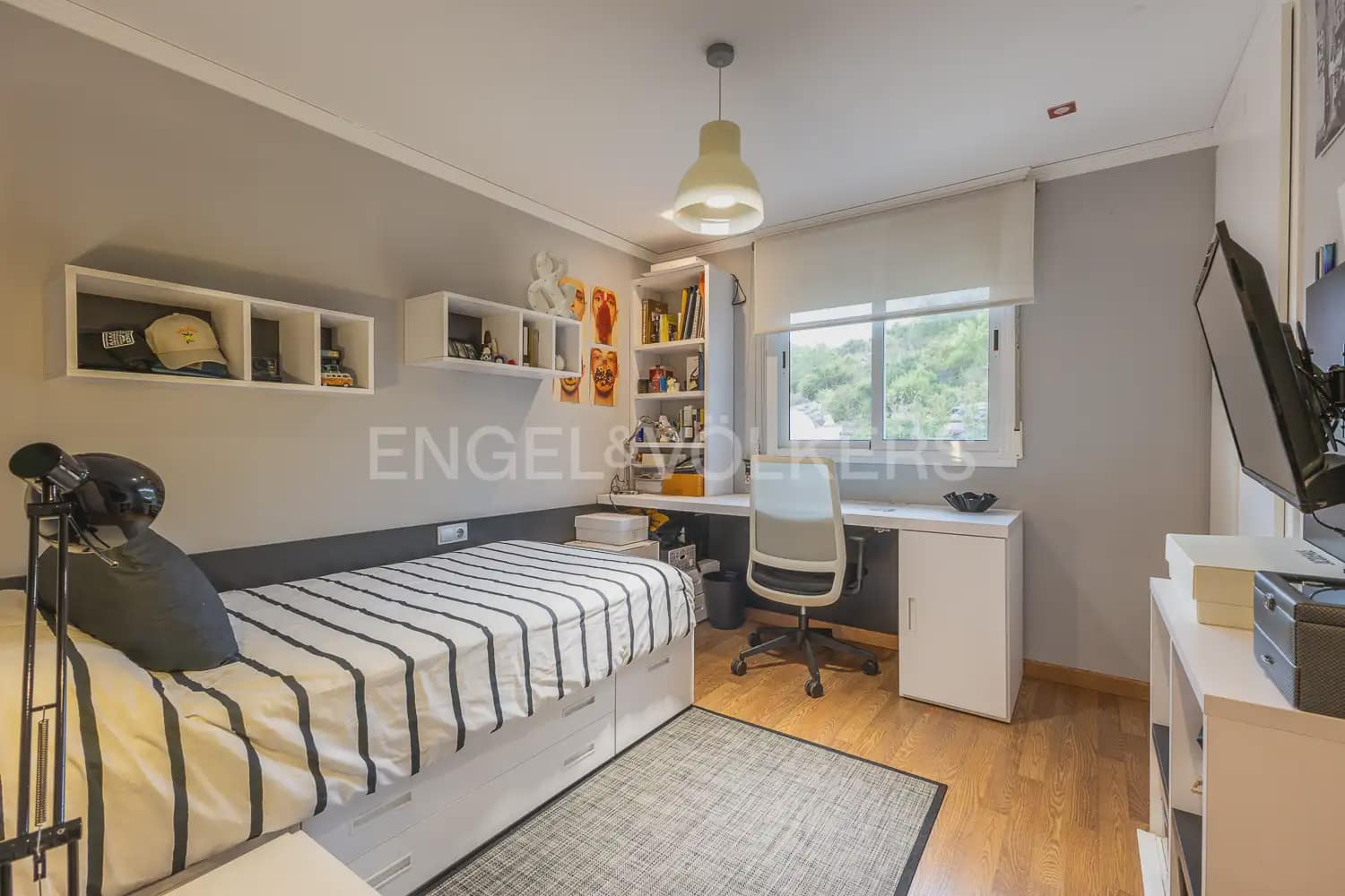 4 Zimmer Villa zu verkaufen in Gandia mit Garage - 370.000 € (Ref: 9175597)