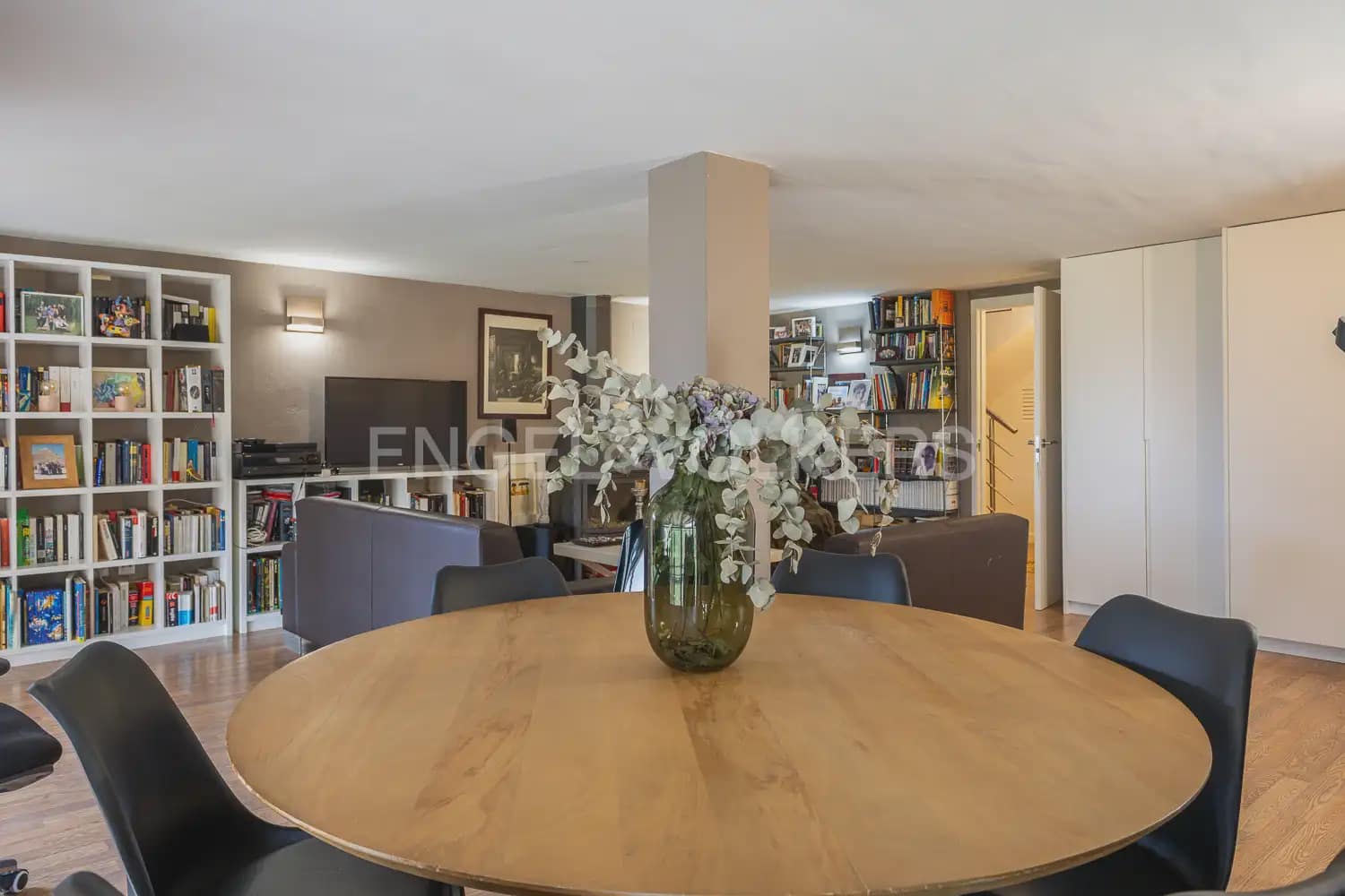4 Zimmer Villa zu verkaufen in Gandia mit Garage - 370.000 € (Ref: 9175597)