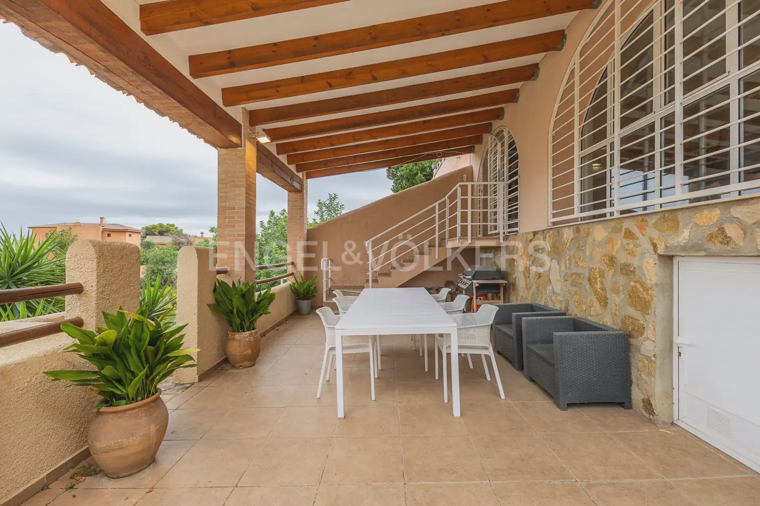 4 Zimmer Villa zu verkaufen in Gandia mit Garage - 370.000 € (Ref: 9175597)