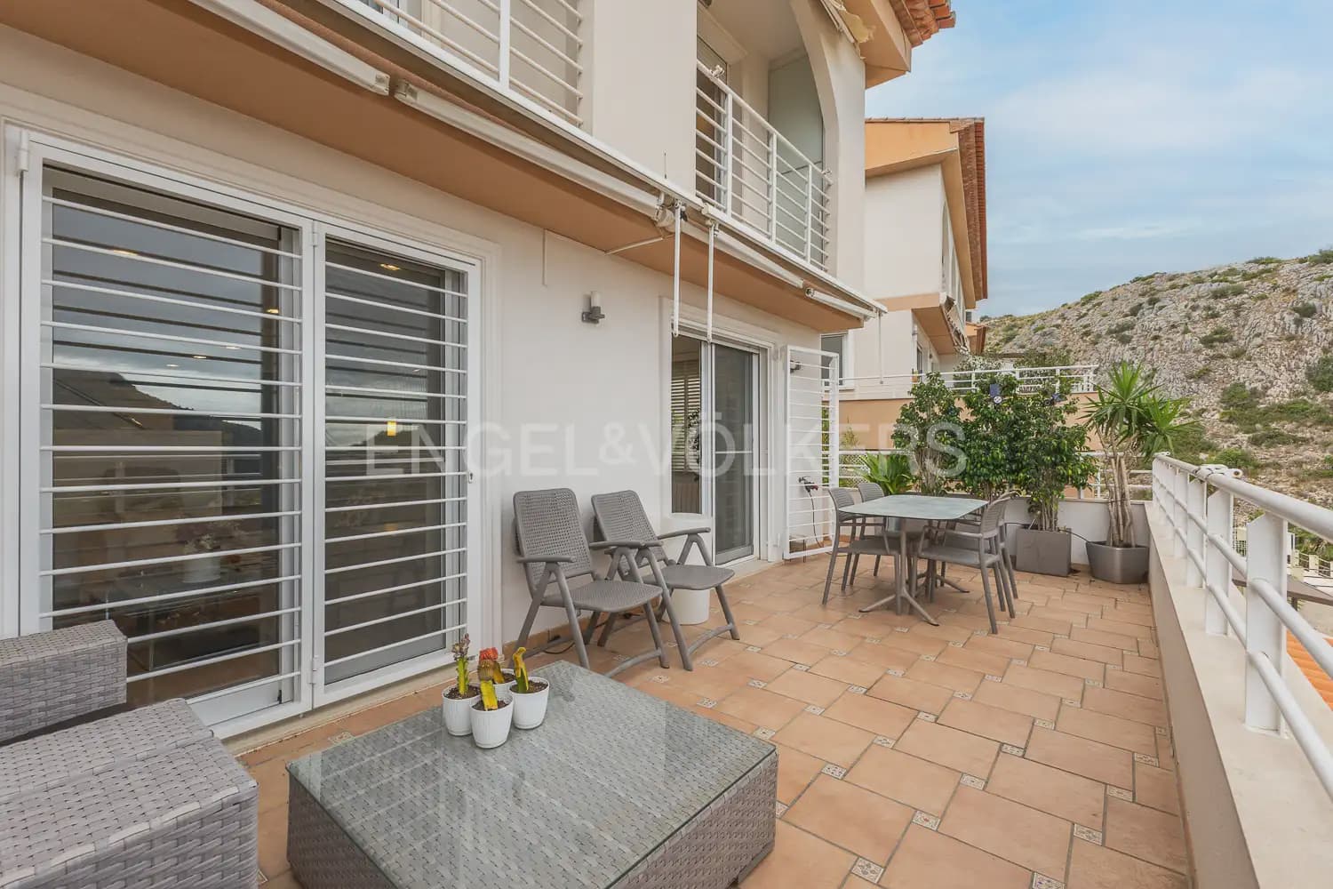 4 Zimmer Villa zu verkaufen in Gandia mit Garage - 370.000 € (Ref: 9175597)