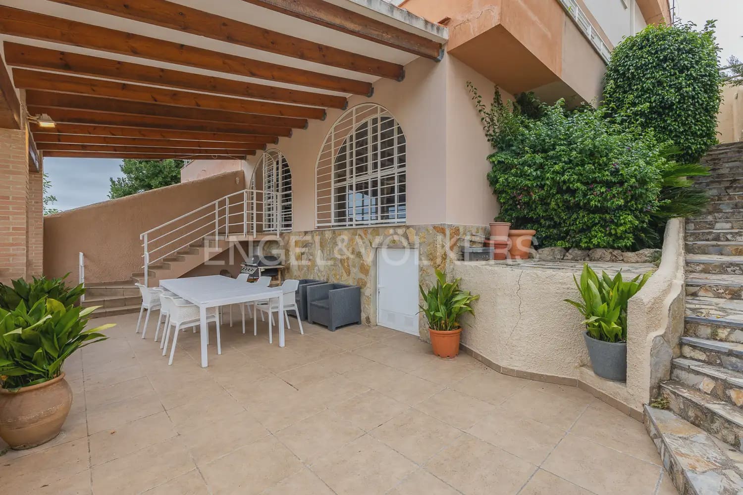 4 Zimmer Villa zu verkaufen in Gandia mit Garage - 370.000 € (Ref: 9175597)