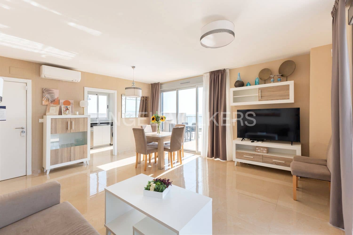 2 bedroom Flat for sale in Cabanes with pool garage - € 399,000 (Ref: 9181903)