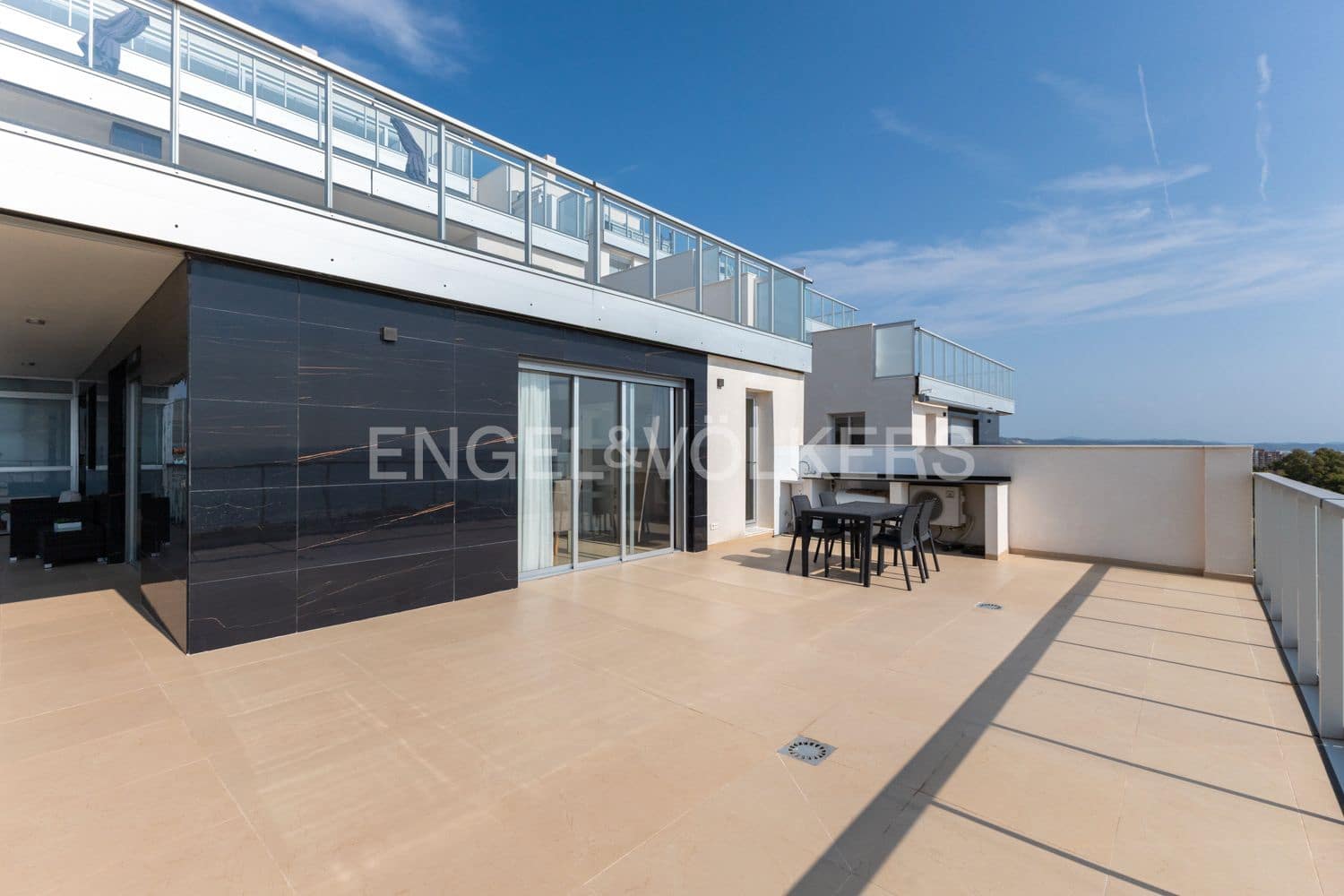 2 bedroom Flat for sale in Cabanes with pool garage - € 399,000 (Ref: 9181903)