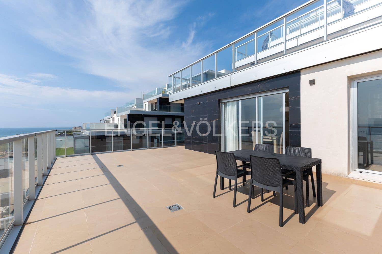 2 bedroom Flat for sale in Cabanes with pool garage - € 399,000 (Ref: 9181903)