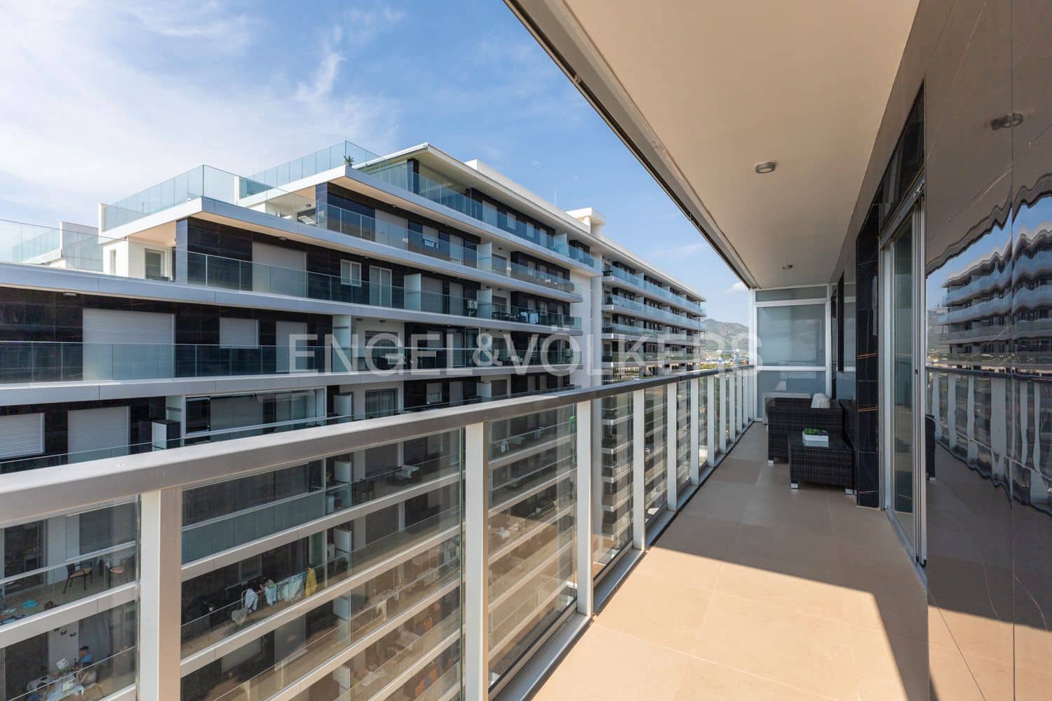 2 bedroom Flat for sale in Cabanes with pool garage - € 399,000 (Ref: 9181903)