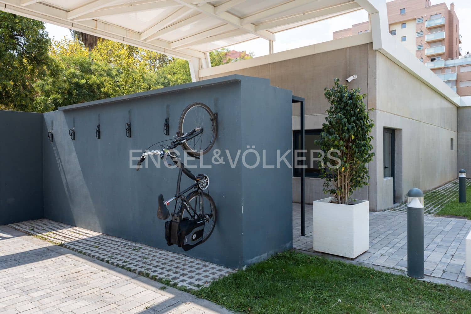 3 Zimmer Wohnung zu verkaufen in Valencia Stadt mit Pool Garage - 790.000 € (Ref: 9187523)