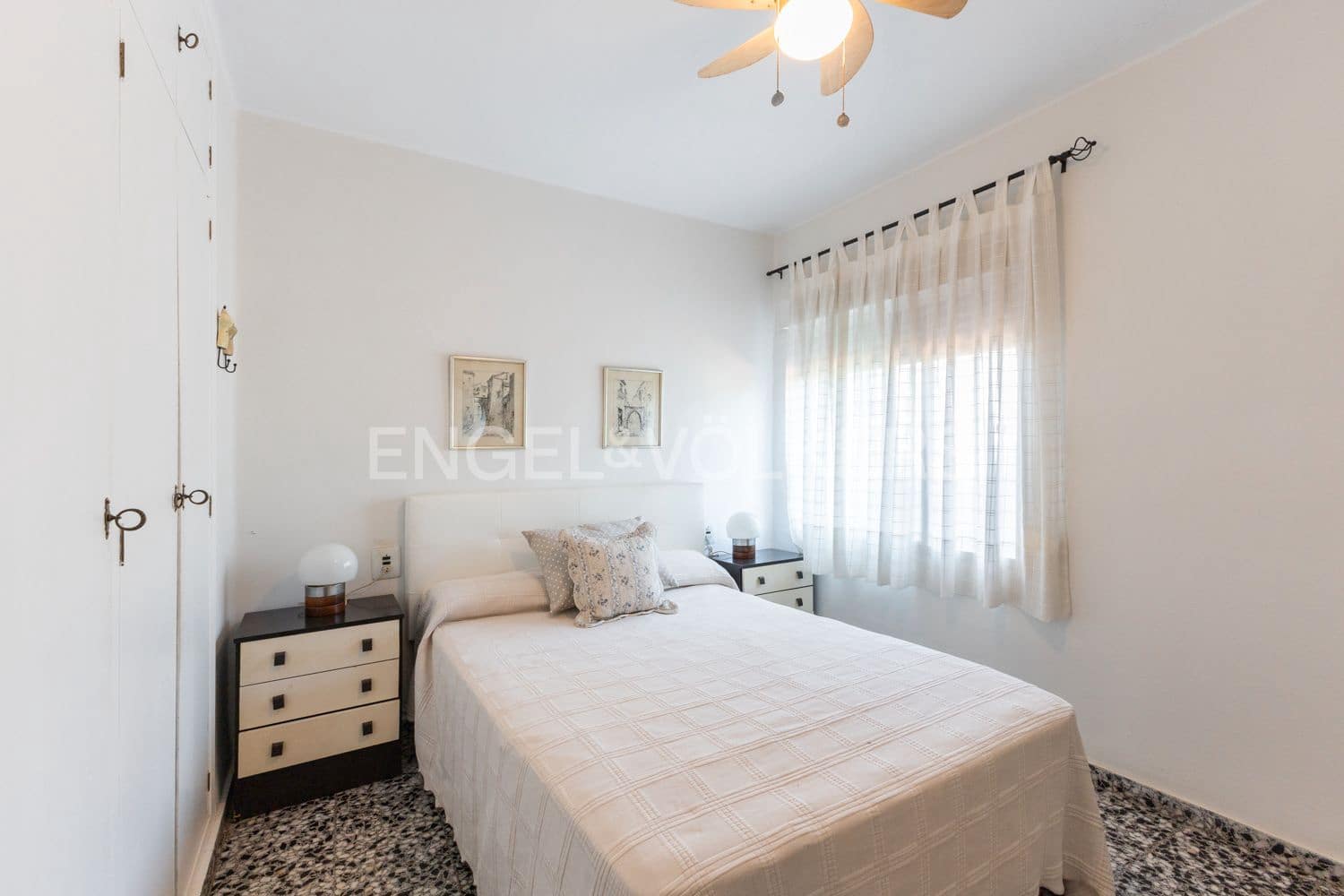 5 bedroom Villa for sale in Benicassim with garage - € 499,000 (Ref: 9187695)
