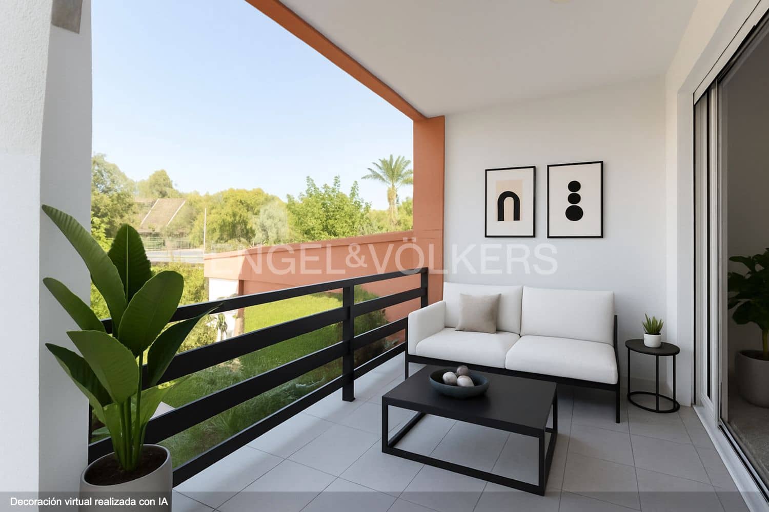 5 bedroom Villa for sale in Benicassim with garage - € 499,000 (Ref: 9187695)