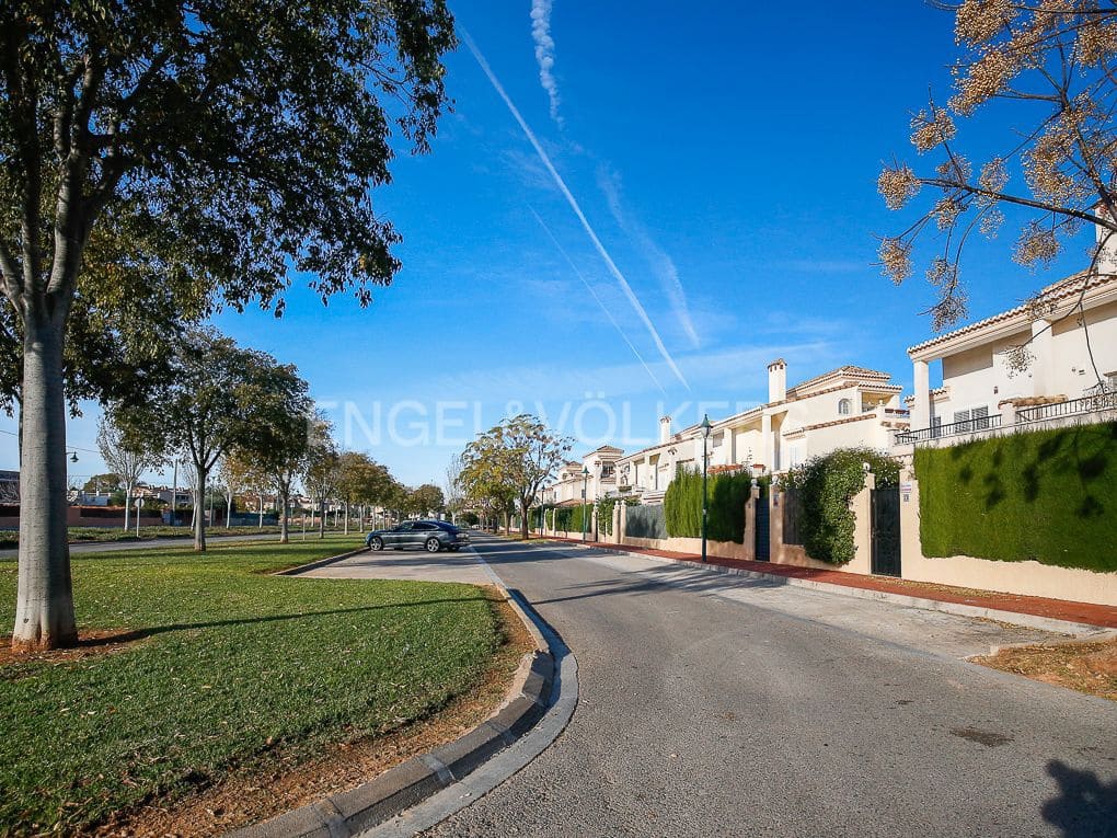 Bauplatz zu verkaufen in Betera - 650.000 € (Ref: 9191709)