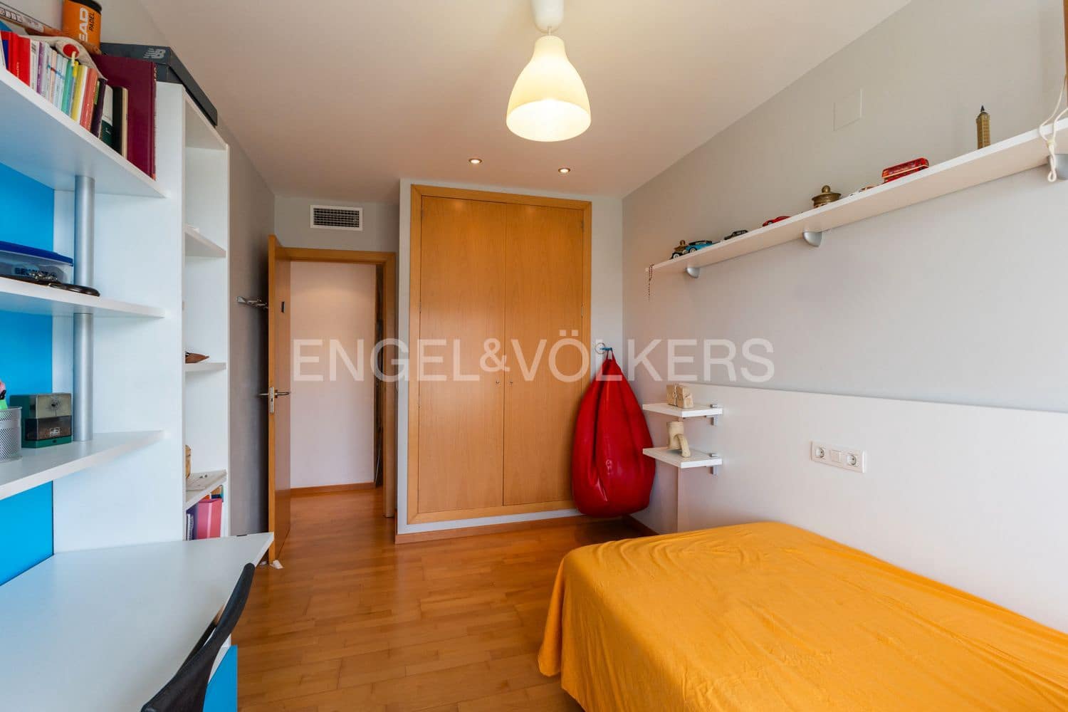 4 bedroom Flat for sale in Sagunto / Sagunt with pool garage - € 725,000 (Ref: 9191807)