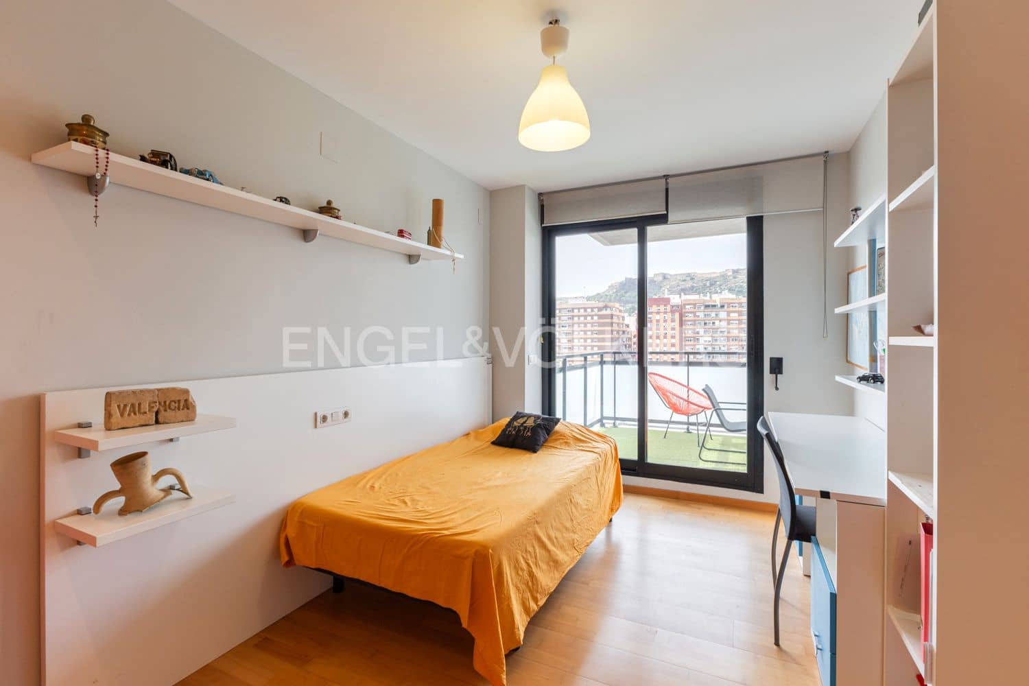 4 bedroom Flat for sale in Sagunto / Sagunt with pool garage - € 725,000 (Ref: 9191807)