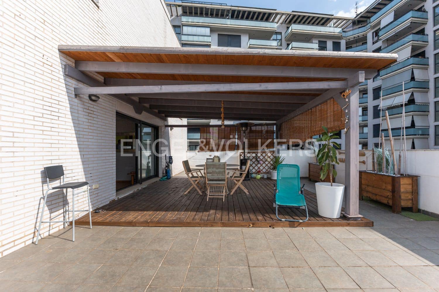 4 bedroom Flat for sale in Sagunto / Sagunt with pool garage - € 725,000 (Ref: 9191807)