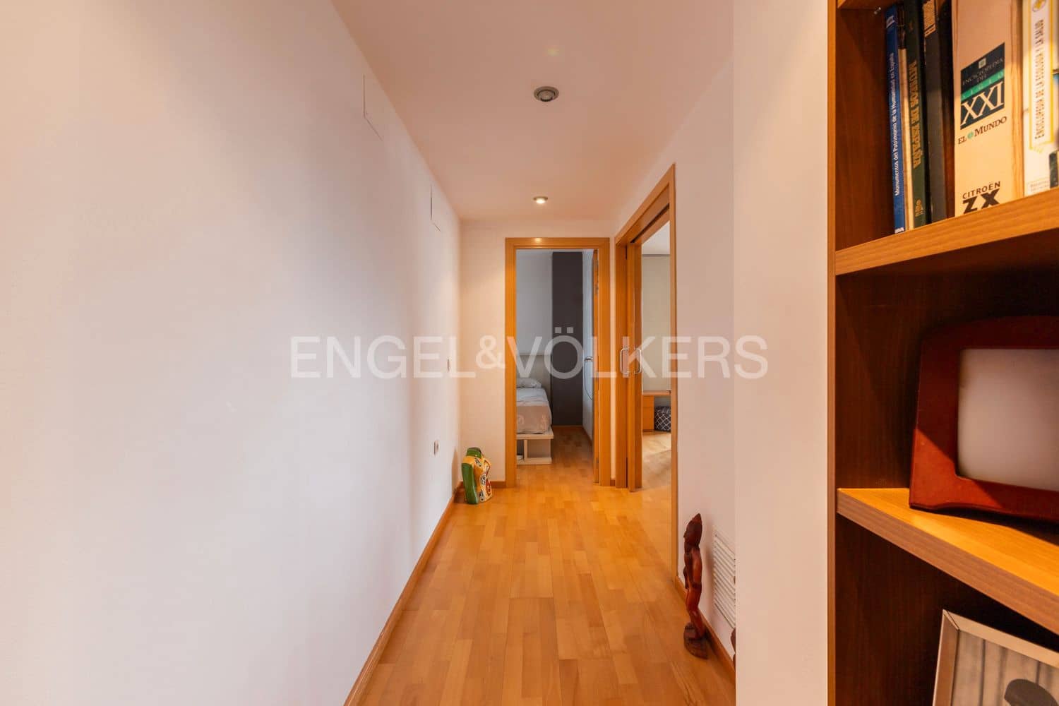 4 bedroom Flat for sale in Sagunto / Sagunt with pool garage - € 725,000 (Ref: 9191807)