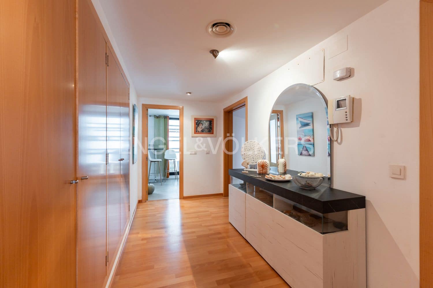 4 bedroom Flat for sale in Sagunto / Sagunt with pool garage - € 725,000 (Ref: 9191807)