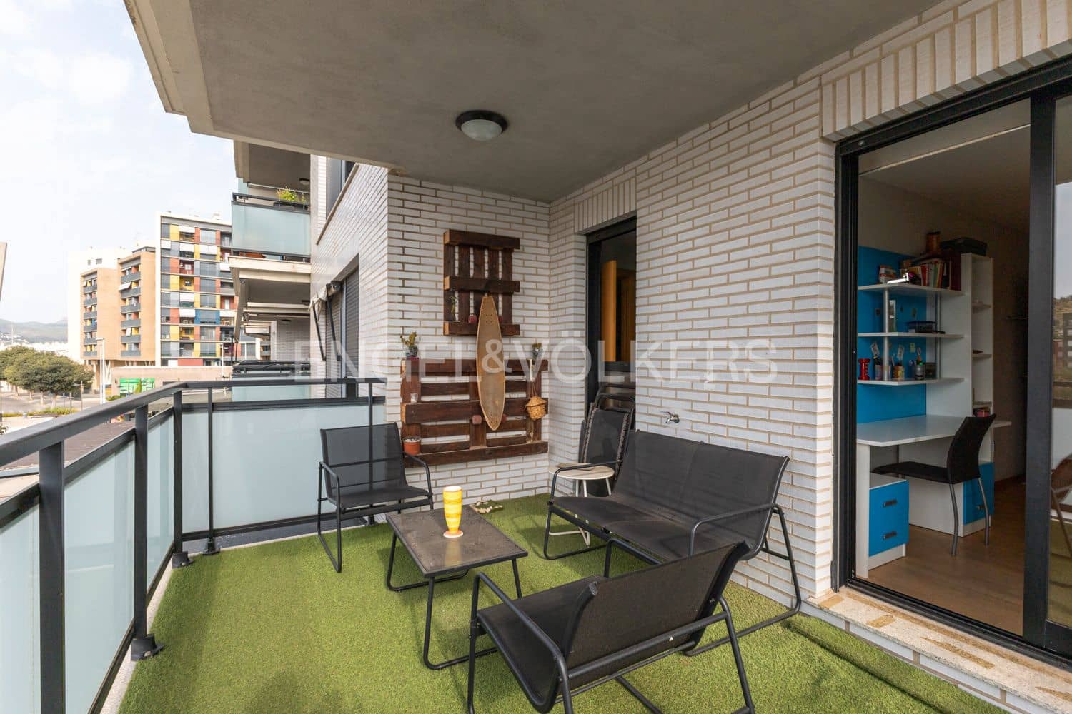 4 bedroom Flat for sale in Sagunto / Sagunt with pool garage - € 725,000 (Ref: 9191807)