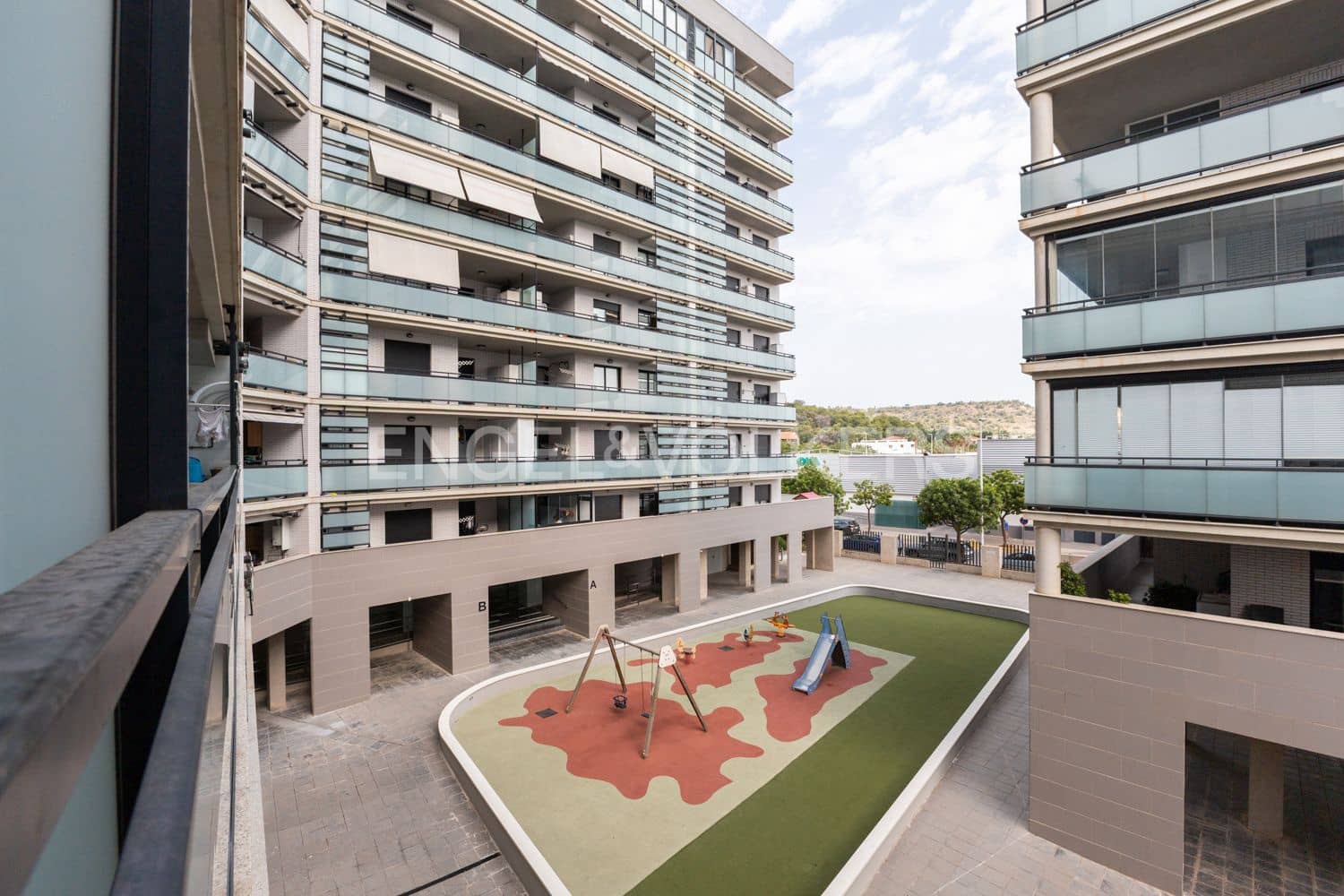 4 bedroom Flat for sale in Sagunto / Sagunt with pool garage - € 725,000 (Ref: 9191807)