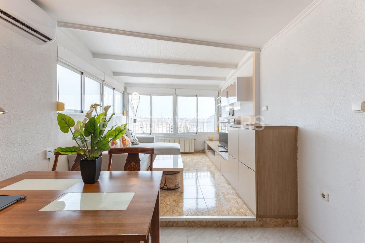 2 sovrum Lägenhet till salu i Valencia stad - 260 000 € (Ref: 9193061)